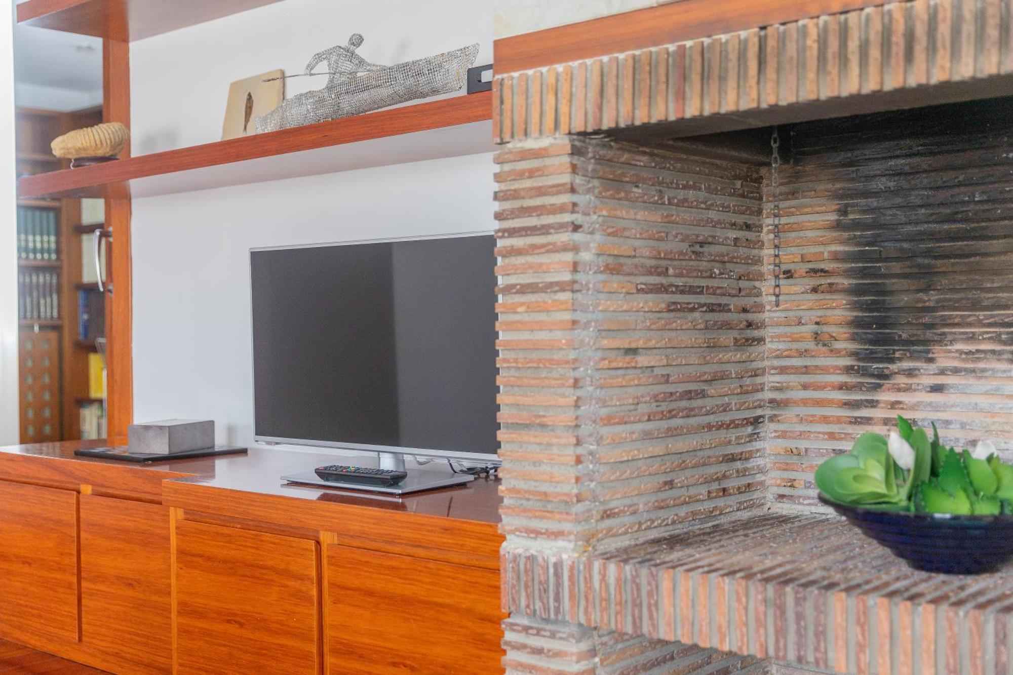 Mazi Apartments Colon Vic Exterior photo